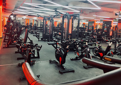 Energy Zone Fitness , (🚹G𝐞𝐧𝐭𝐬 & 🚺𝐥𝐚𝐝𝐢𝐞𝐬) Muwaileh, Sharjah